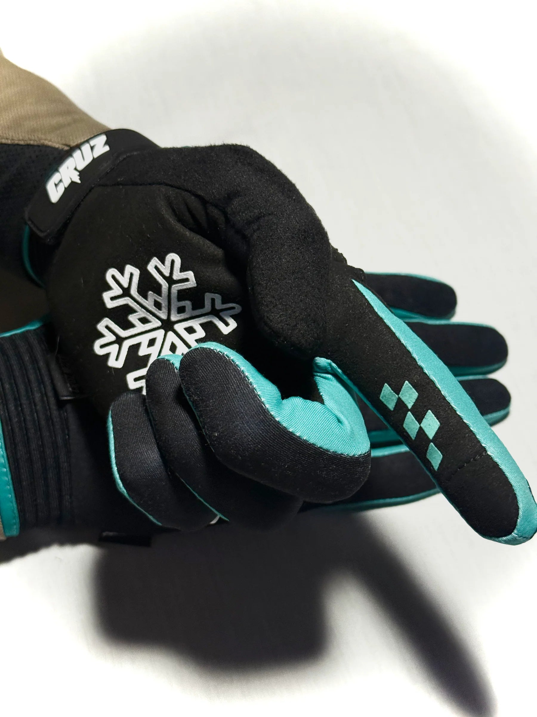 CRUZ 'WINTER EDITION' – Cruz Handwear
